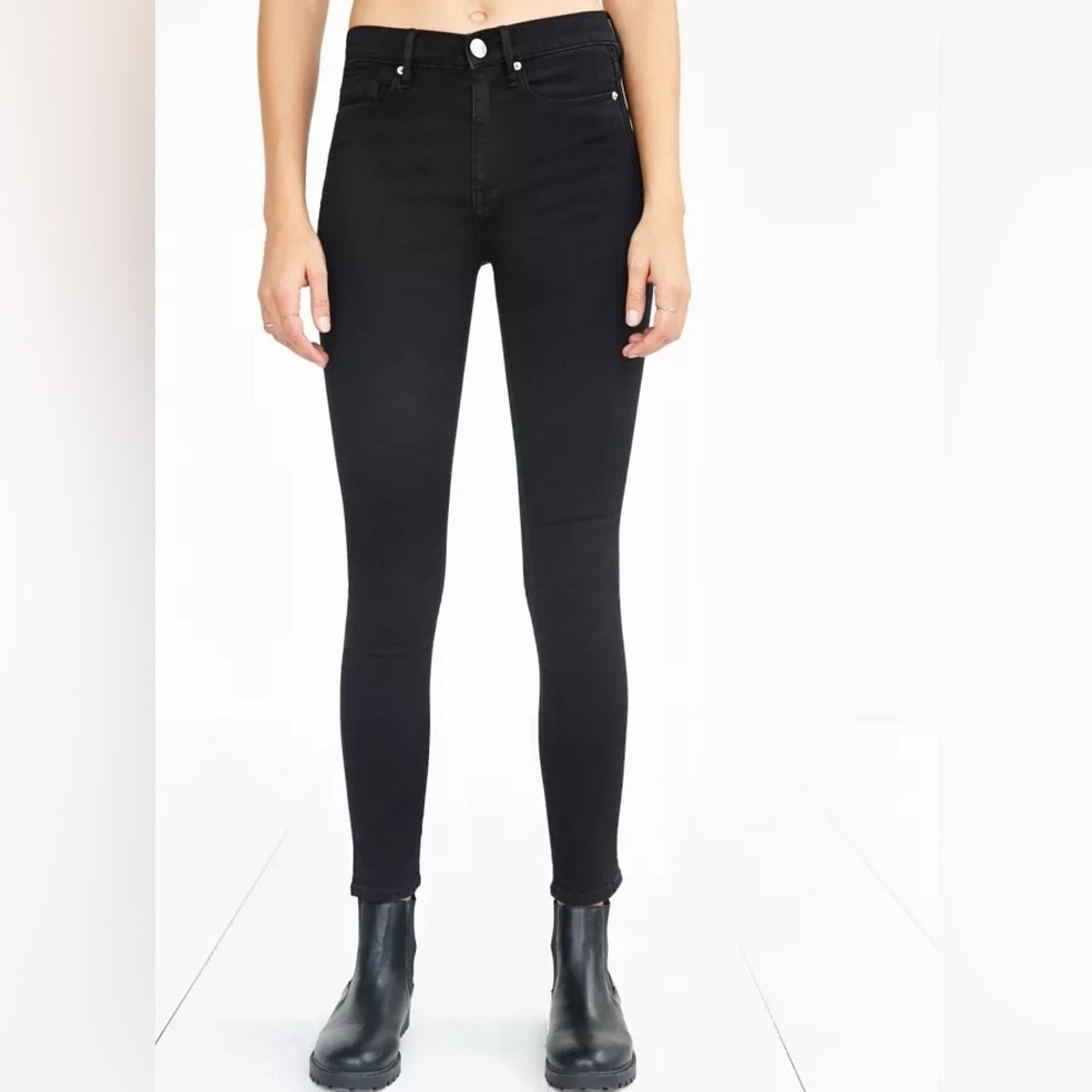 3/$15 BDG Twig High-Rise Skinny Jean - Black Urban Outfitters cropped ankle